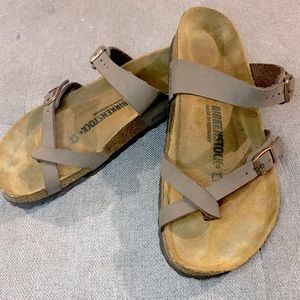 Birkenstock Mayari Sandals Size 40 (9 - 9.5)